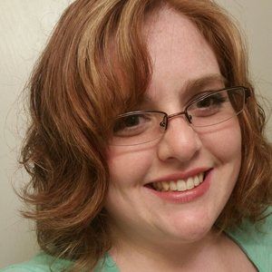 Meet your Posher, Debra